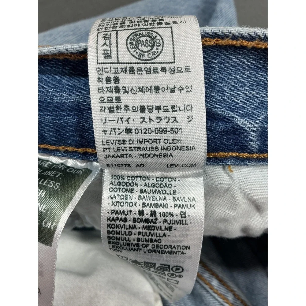 Levis 501 Jeans‎ Mens 31x30 Light Wash Blue Straight Button Fly Distressed Denim